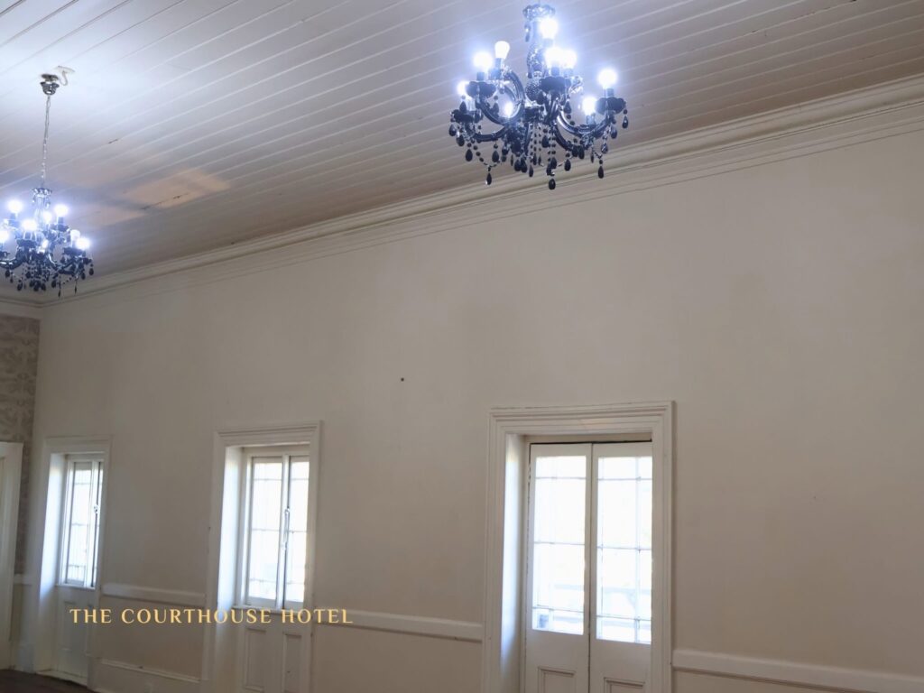 Instagram post from courthousehotelsmythesdale. This post is in position 4.